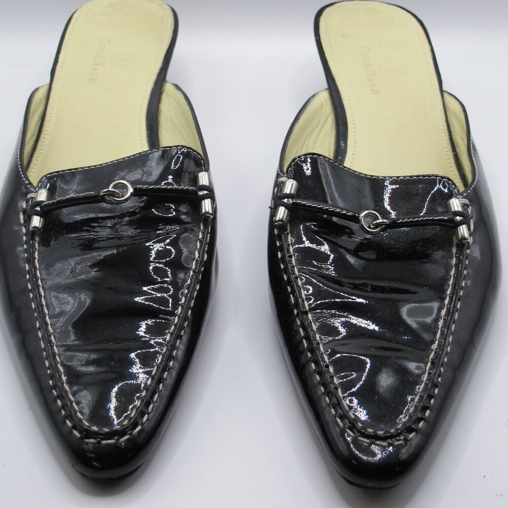 Cole Haan pointed toe black patent leather flat with silver knot detail  8.5AA